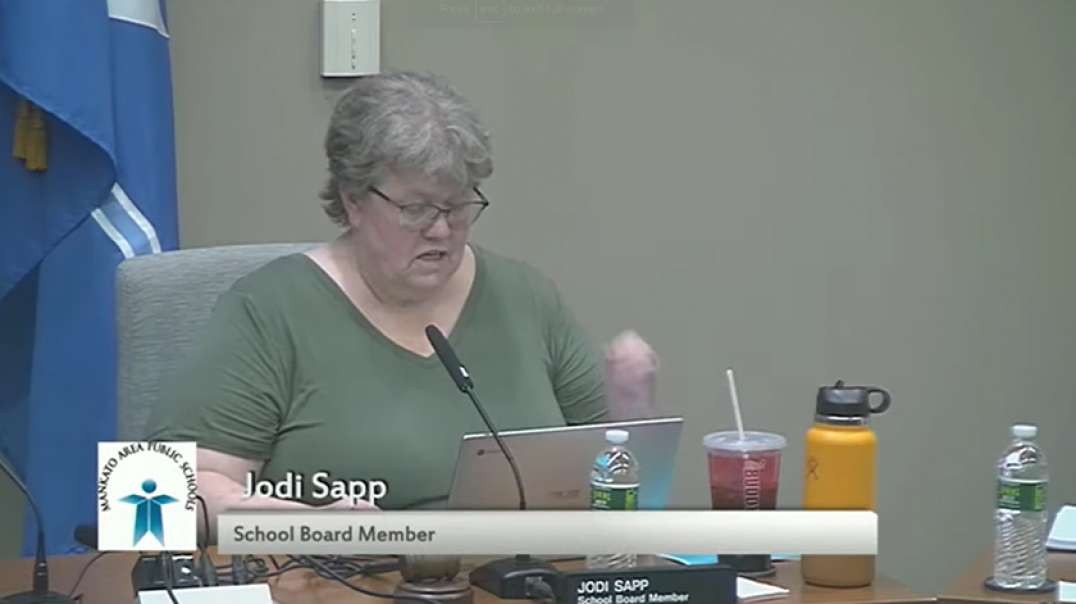 Minnesota School Board Forces Parents To State Full Address Publicly To Speak, Not Address Members